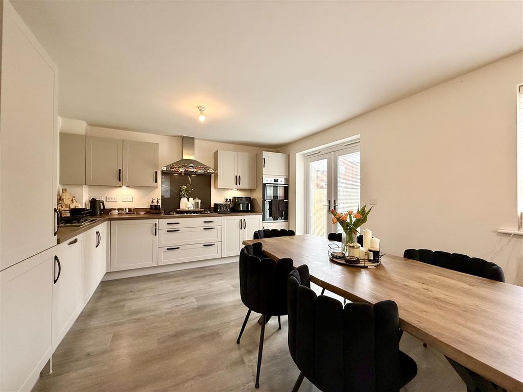Property photo 3 of 25 3