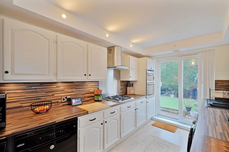 Property photo 2 of 34 Kitchen