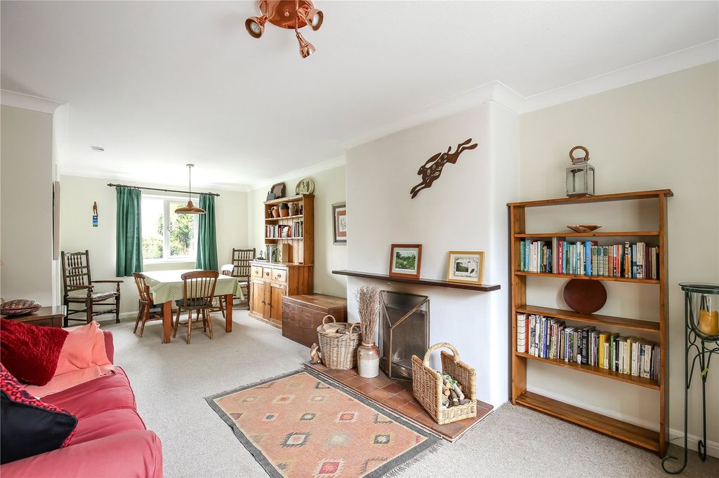 Property photo 2 of 15 Picture No. 01