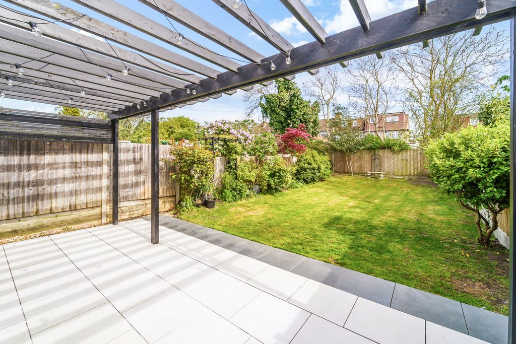 Property photo 3 of 43 Picture No. 09