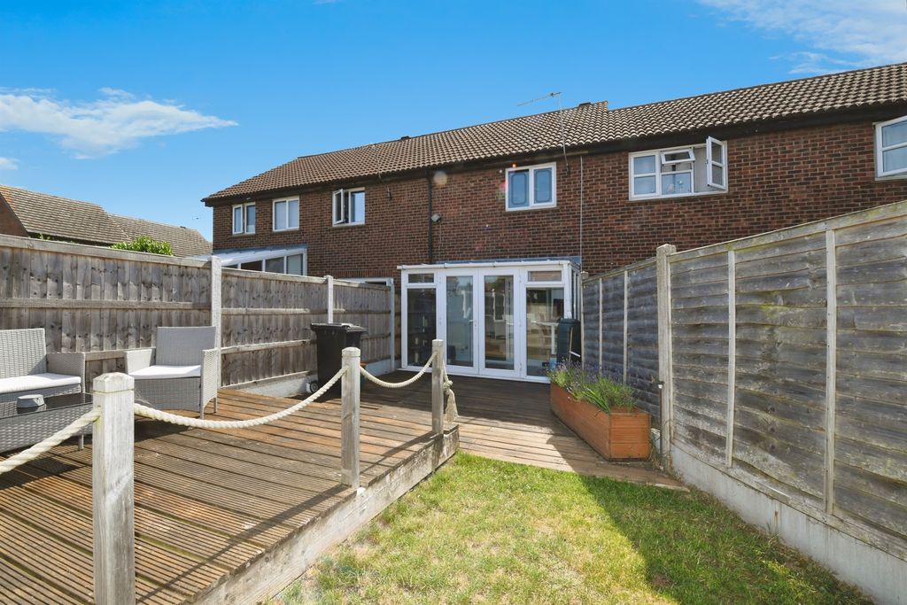 Property photo 1 of 16 Rear Garden
