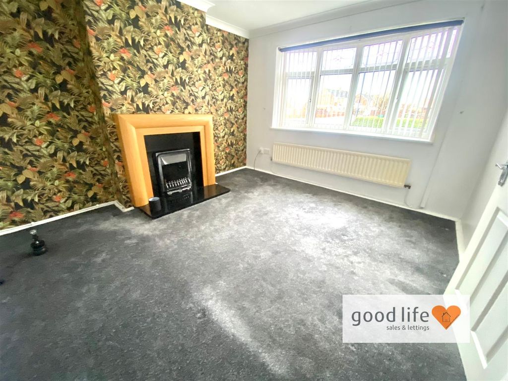 Property photo 2 of 15 20251209_125247998_Ios27Clinton.Jpg