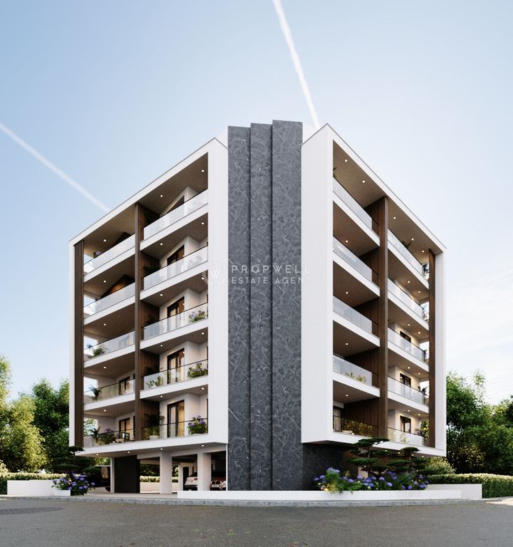 Property photo 3 of 6