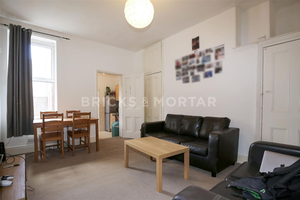 Property photo 2 of 9 2.Jpg