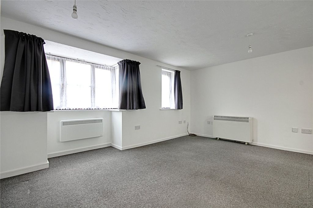 Property photo 2 of 10 Picture No. 08