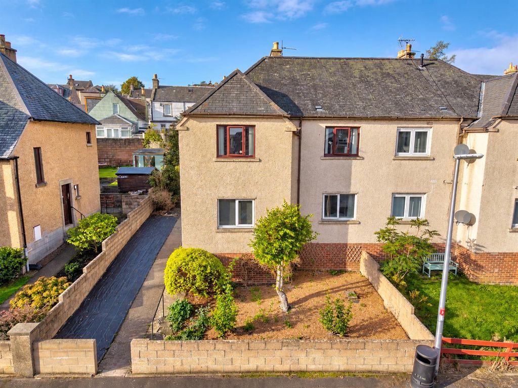 Property photo 1 of 17 43 Tay Street Tayport-1.Jpg