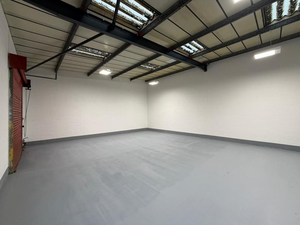 Property photo 3 of 6 Photo 21