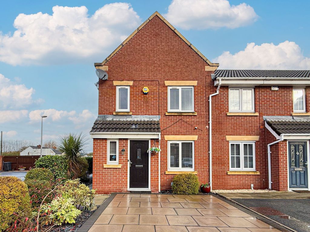 Property photo 1 of 20 Photo 22