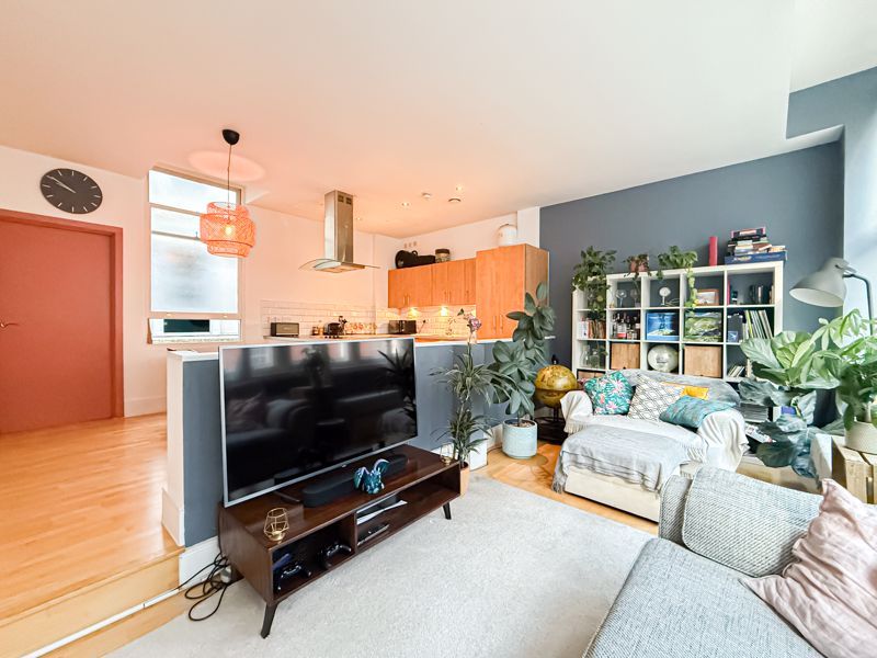 Property photo 3 of 15 Photo 14