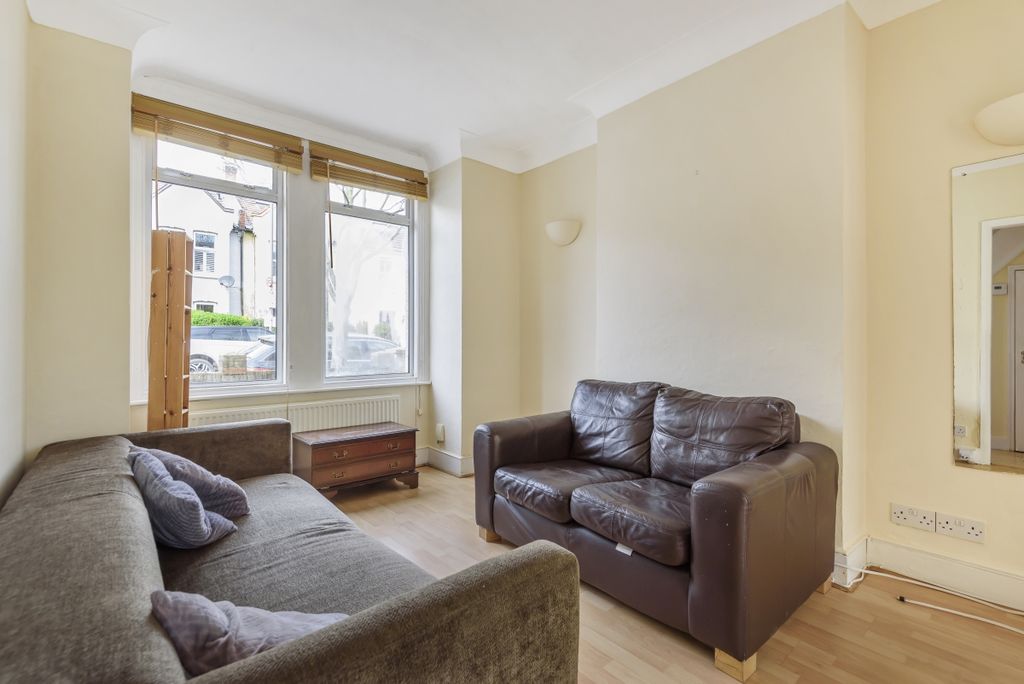 Property photo 1 of 5 837579 (1)