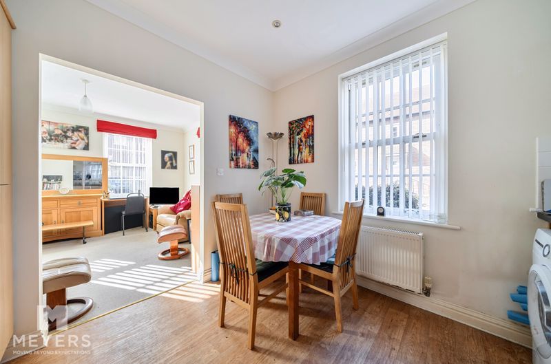 Property photo 3 of 6 Photo 13