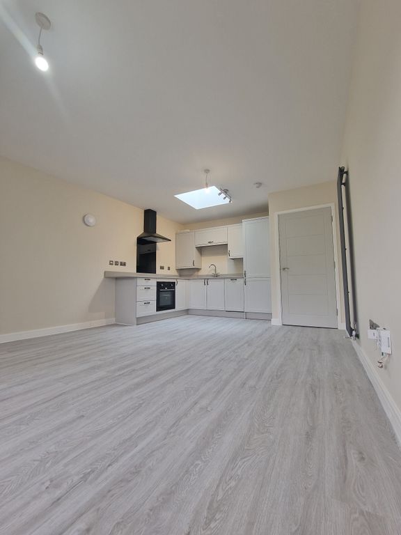 Property photo 1 of 6 Open Plan Kitchen