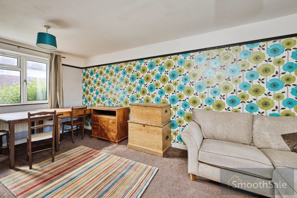 Property photo 3 of 19