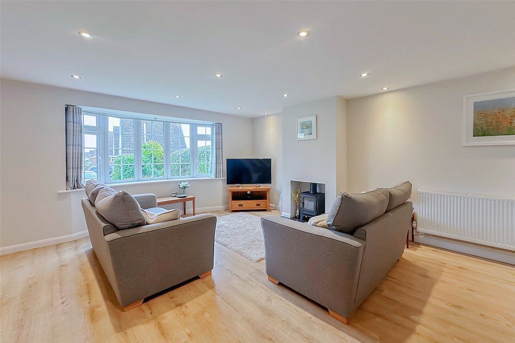 Property photo 3 of 24 Picture No. 10