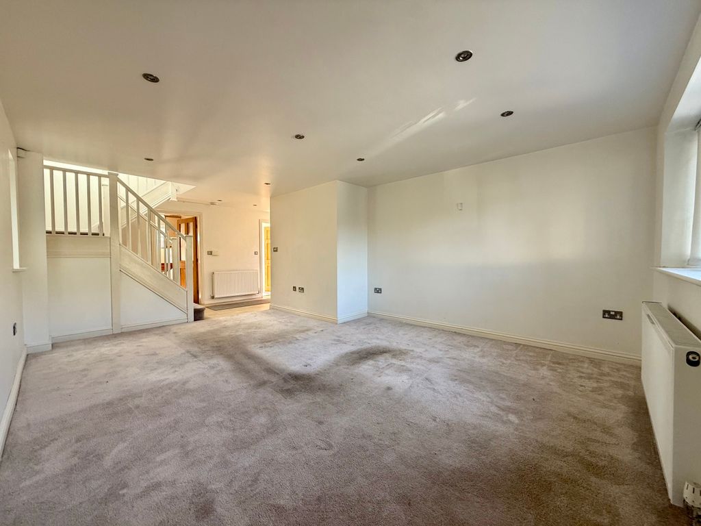 Property photo 2 of 13 Living Room