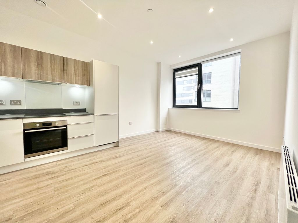 Property photo 2 of 5 Living Room