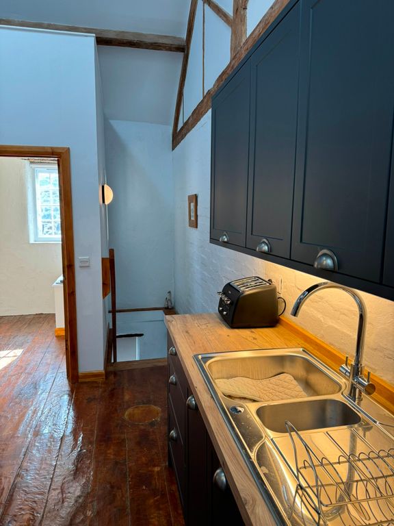 Additional image 5 of 2 bed flat to rentHen Fecws, Upper Ala Road, Pwllheli LL53