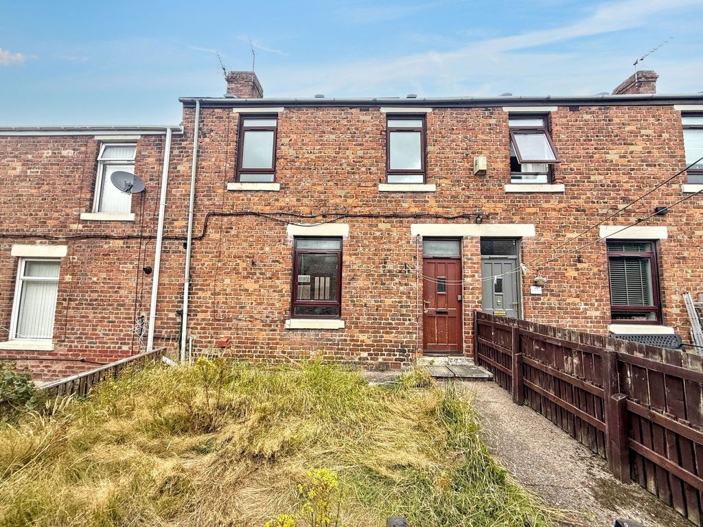 Property photo 1 of 6