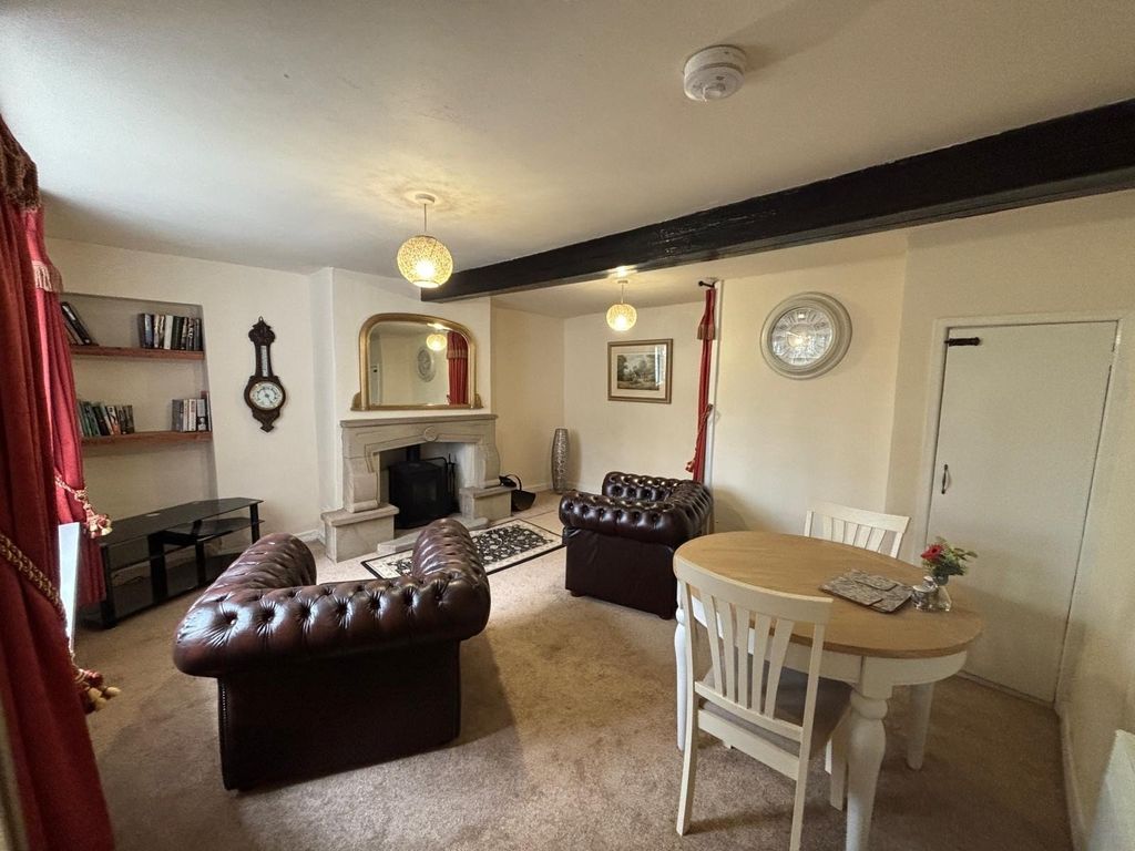 Property photo 3 of 7 Picture No. 14