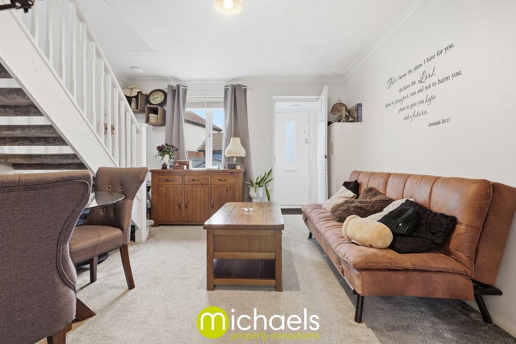 Property photo 2 of 21