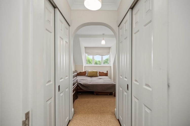 Property photo 3 of 13 334711