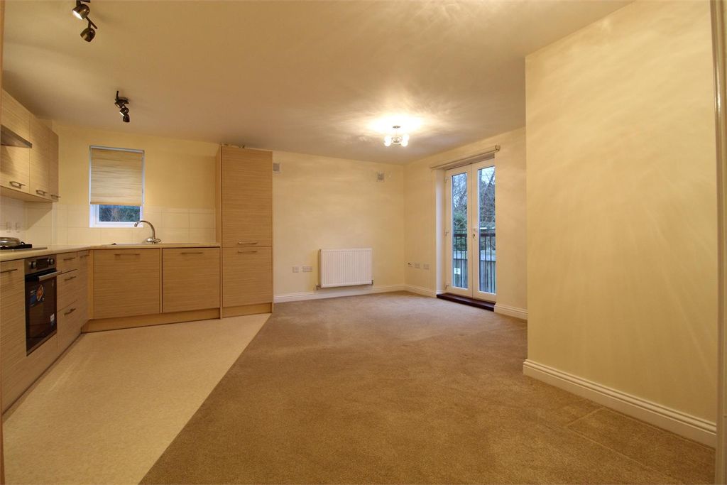 Property photo 3 of 9 3.Jpg
