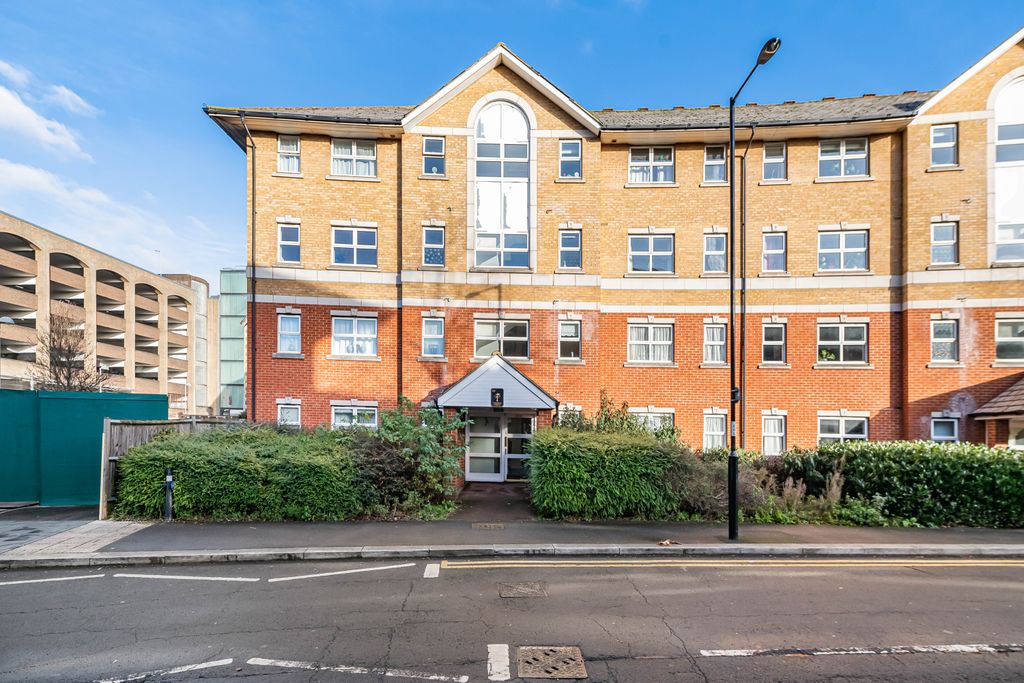 Property photo 2 of 12 9_70086