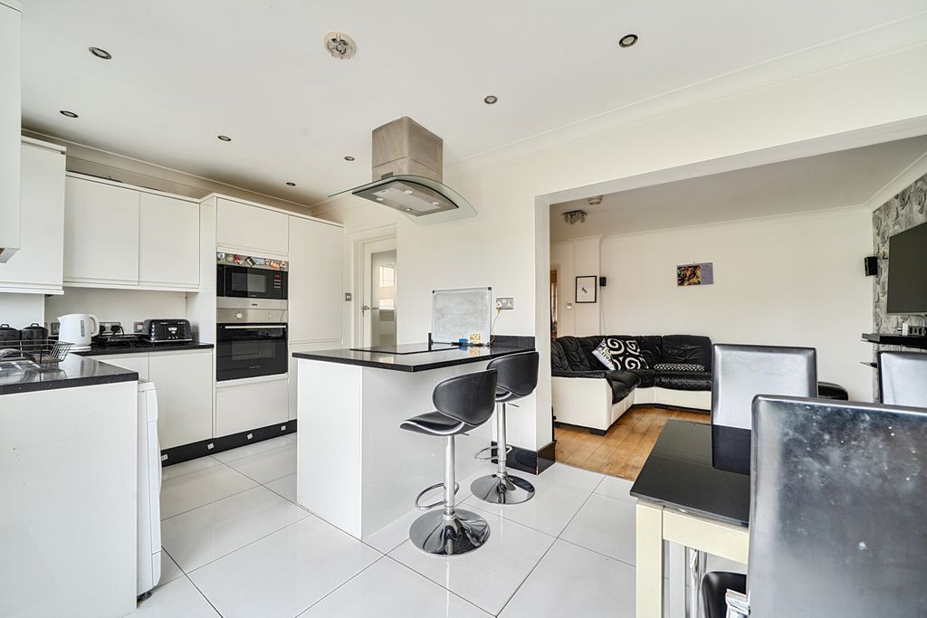 Property photo 2 of 20 1447890 (7).Jpg