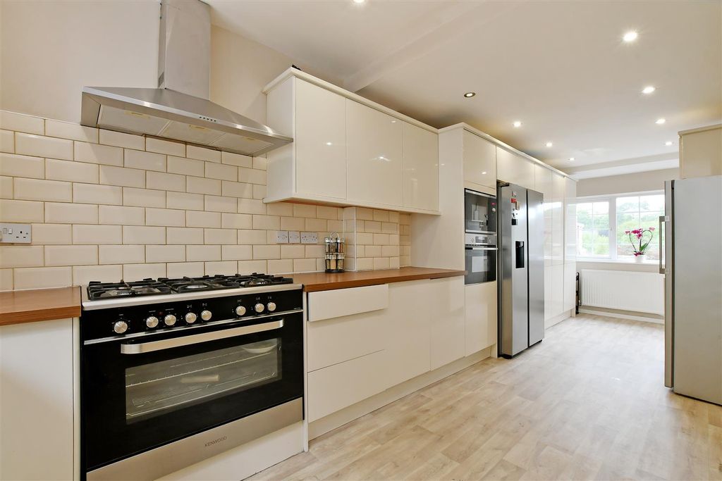 Property photo 1 of 40 Dsc_4055.Jpg