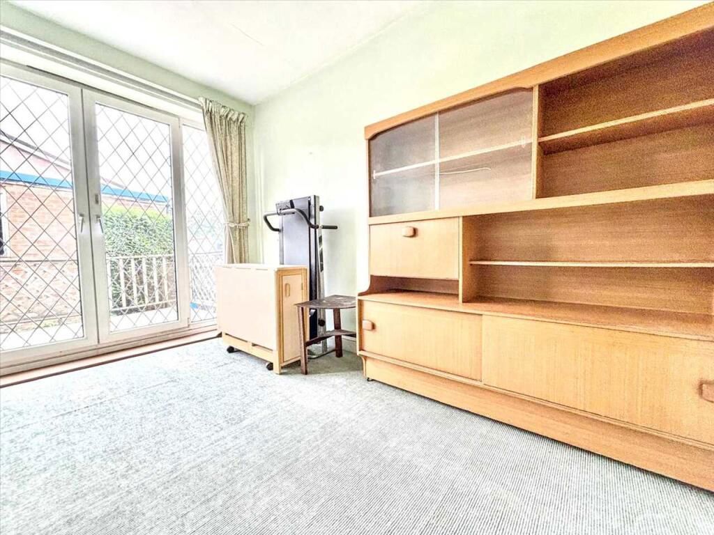 Property photo 3 of 23