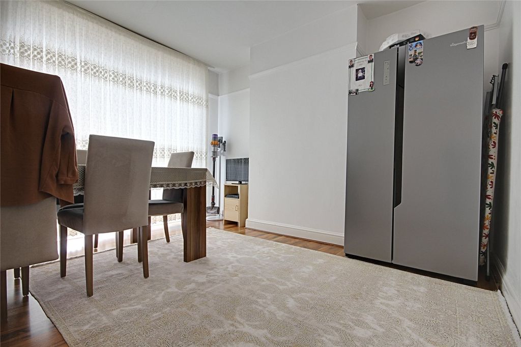 Property photo 3 of 10 Picture No. 03