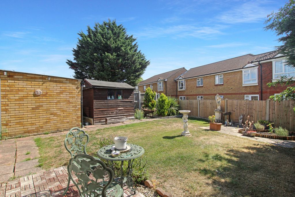 Property photo 2 of 14