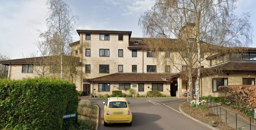 Property photo 1 of 1