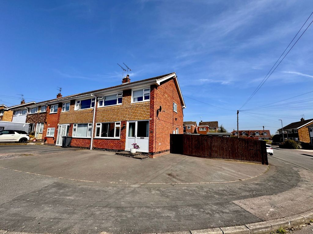 Property photo 1 of 27