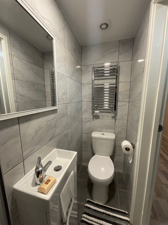 Property photo 2 of 5