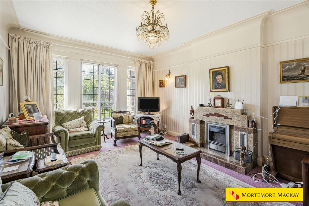 Property photo 2 of 21 4_63434_Watermarked.Jpg