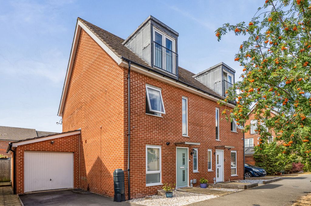 Property photo 1 of 17 1-6A7361114d6A6-1...