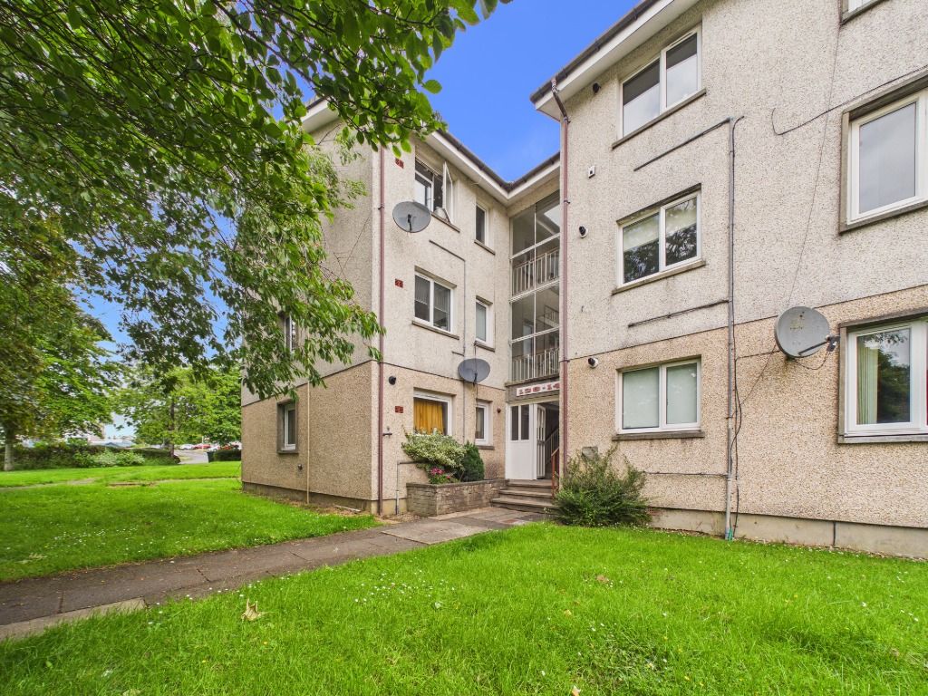 Property photo 1 of 12
