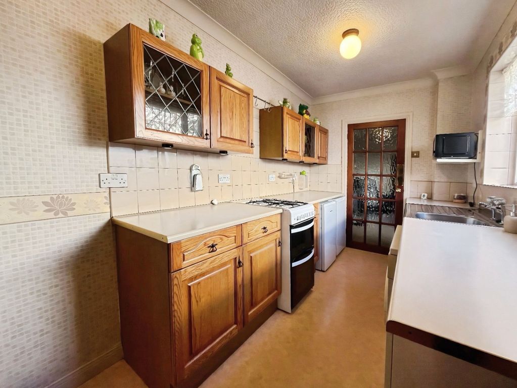 Property photo 2 of 15 3114053