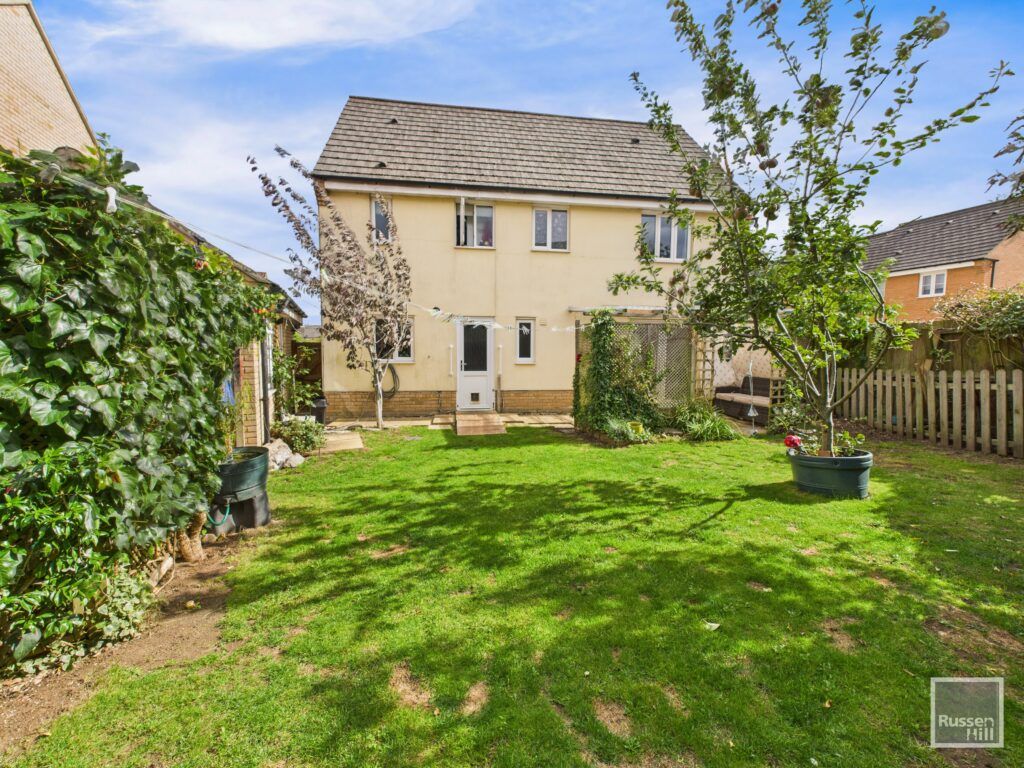 Property photo 2 of 17