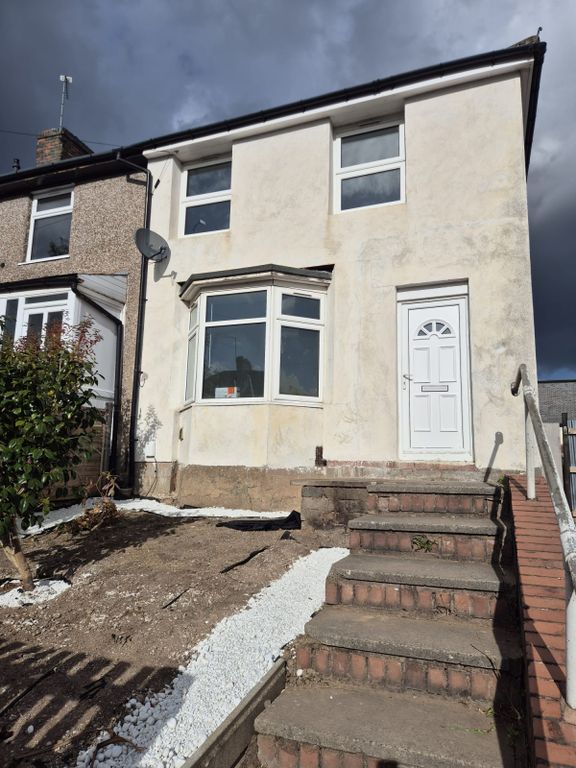 Property photo 1 of 13 3 Bed Semi-Detached House To Rent Kingscliff Road, Birmingham B10 9Jt