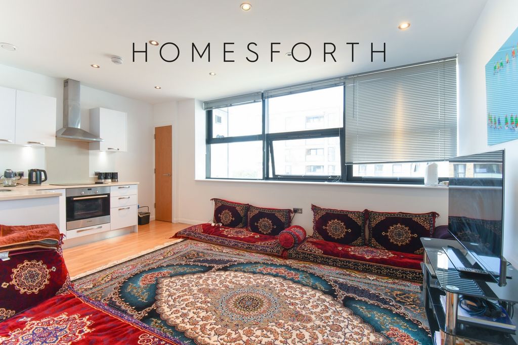 Property photo 1 of 7 Photo 2