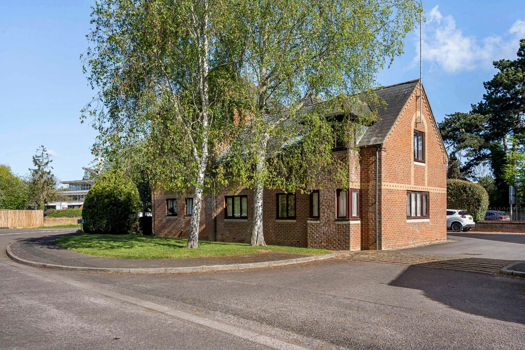 Property photo 1 of 19 1