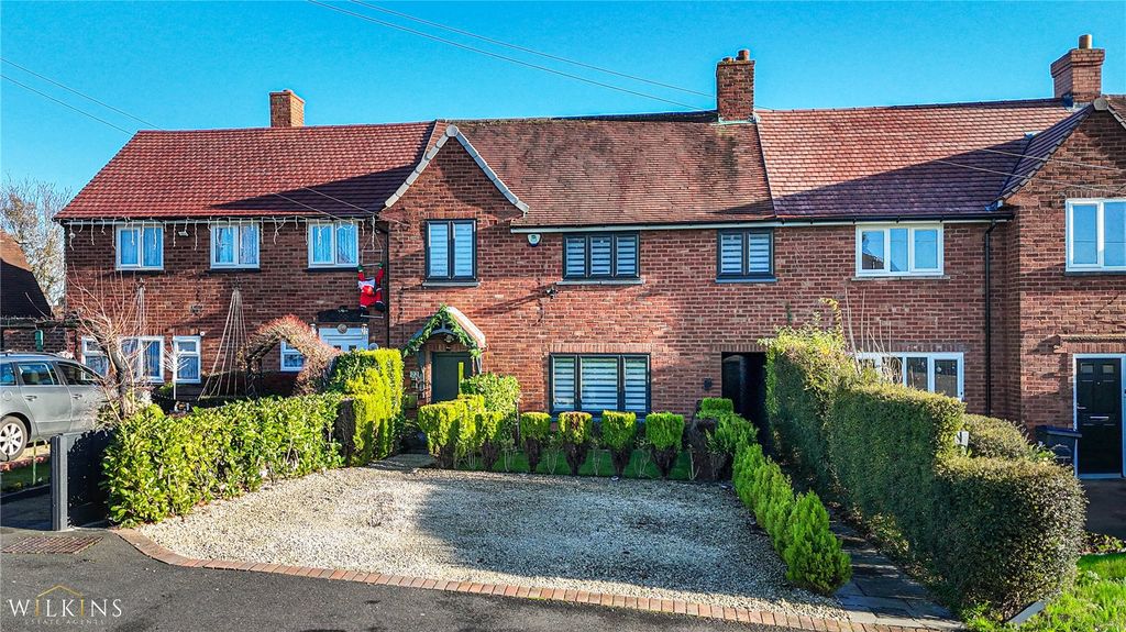 Property photo 1 of 38 Picture No. 04