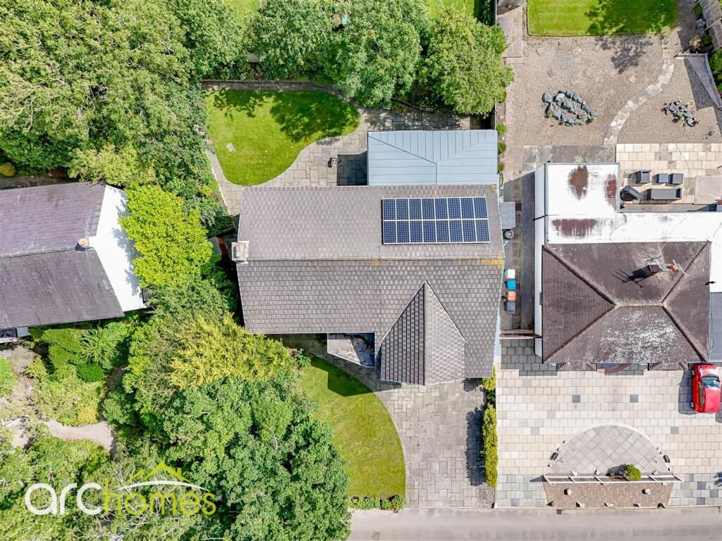 Property photo 2 of 51