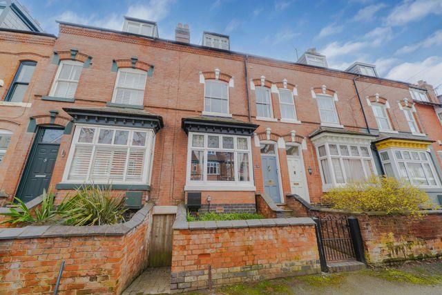 Property photo 1 of 32 Front