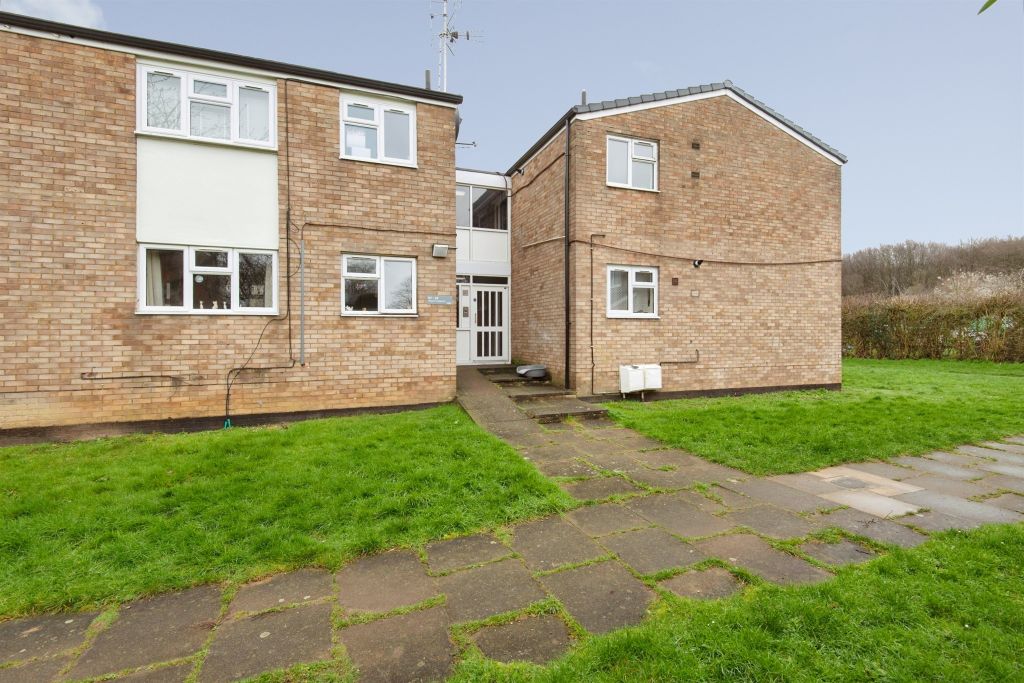 Property photo 1 of 12