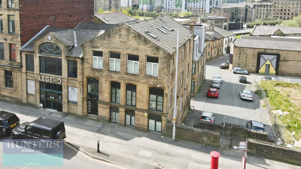 Property photo 1 of 16 03Fbb743-Dji_0141.Jpg
