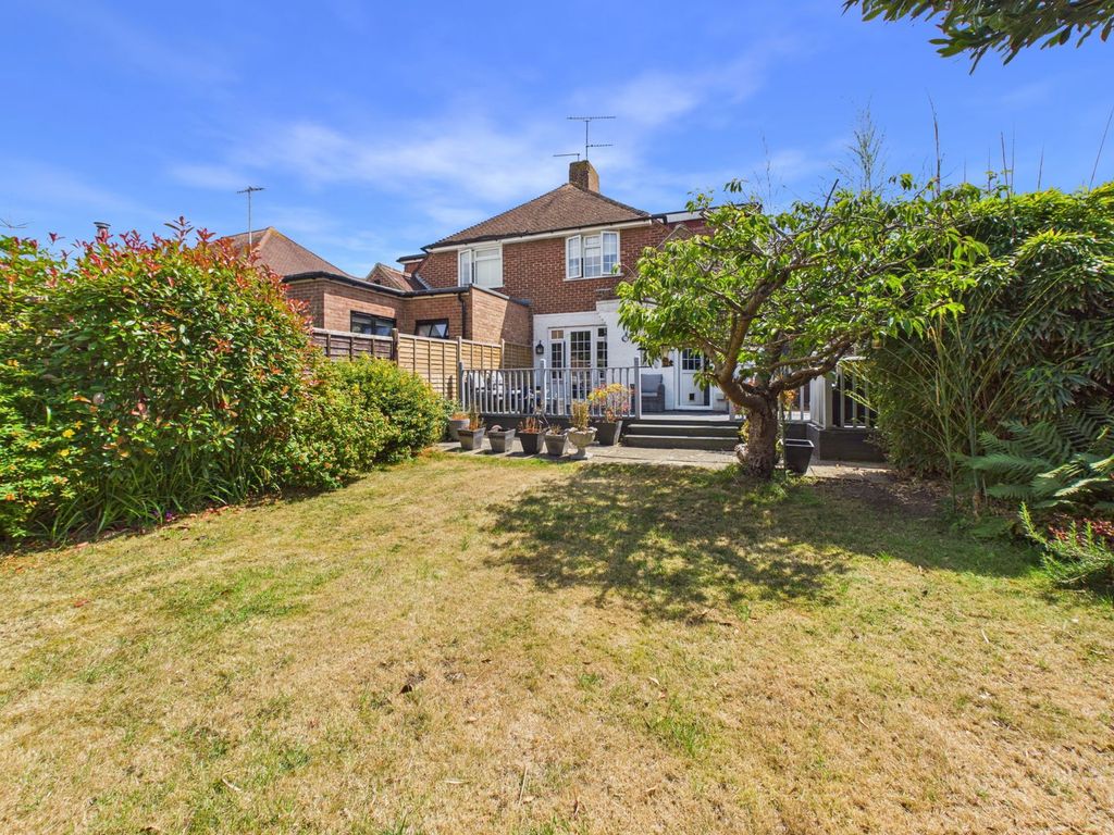 Property photo 2 of 19