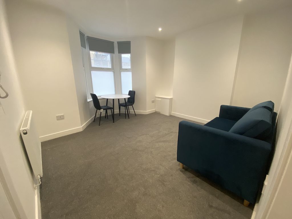 Property photo 1 of 12 Lounge-A